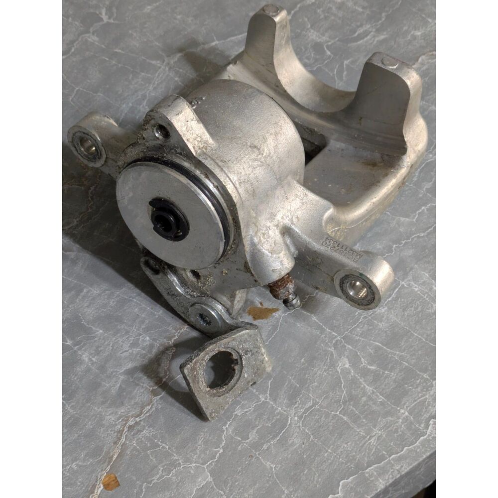 New b6 VW Passat right Rear Brake Caliper Genuine TRW Casting 1433 tested & work